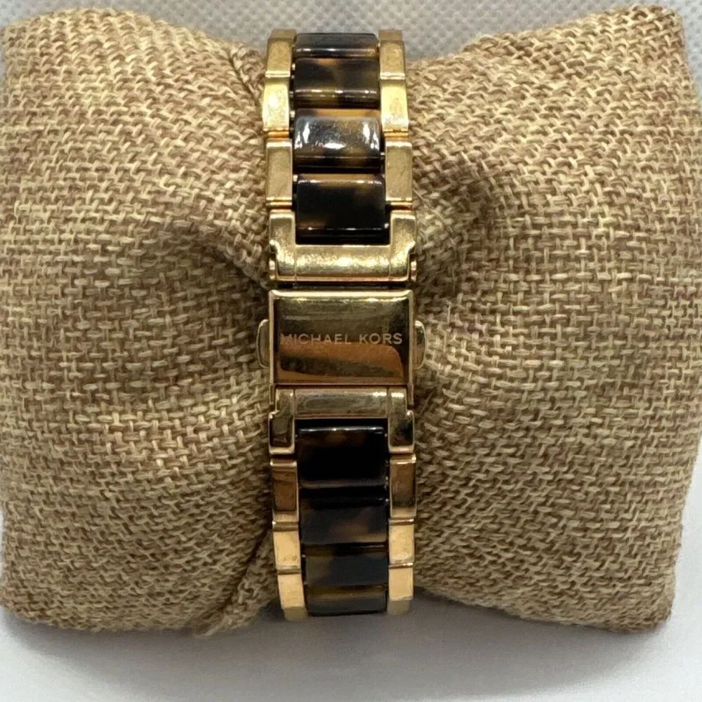 Michael Kors MK5841 Women's Two Tone Analog Rose Dial Quartz Wrist Watch JNA290